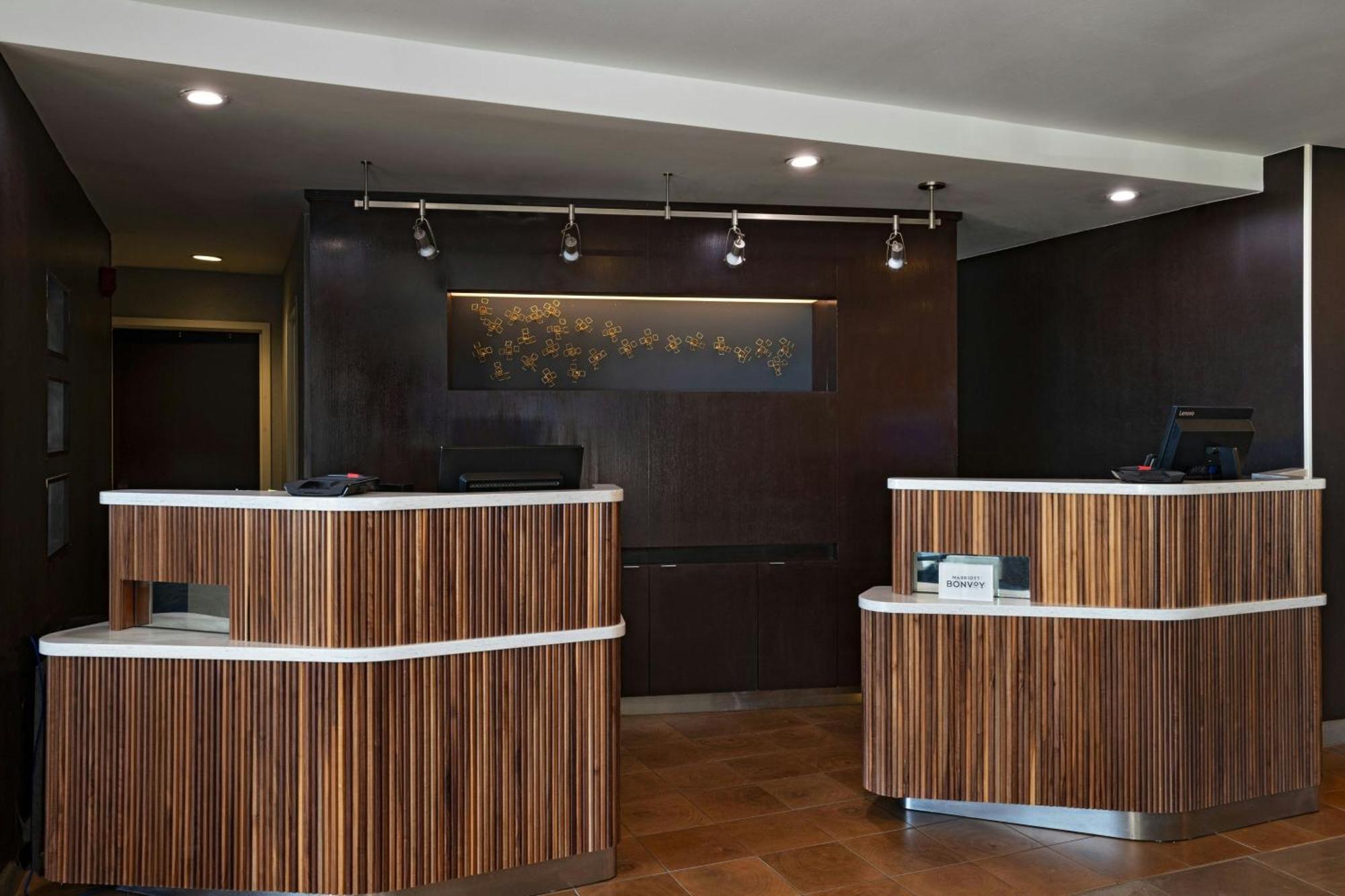 Courtyard Laredo Hotel Exterior foto